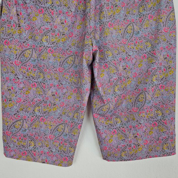 Nike Golf Womens Purple Pink Paisley Dri fit Bermuda Shorts Size S - Picture 6 of 10